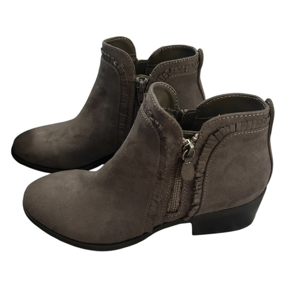 MIA Mabel ruffle Charcoal Gray Ankle Boots - Picture 5 of 10